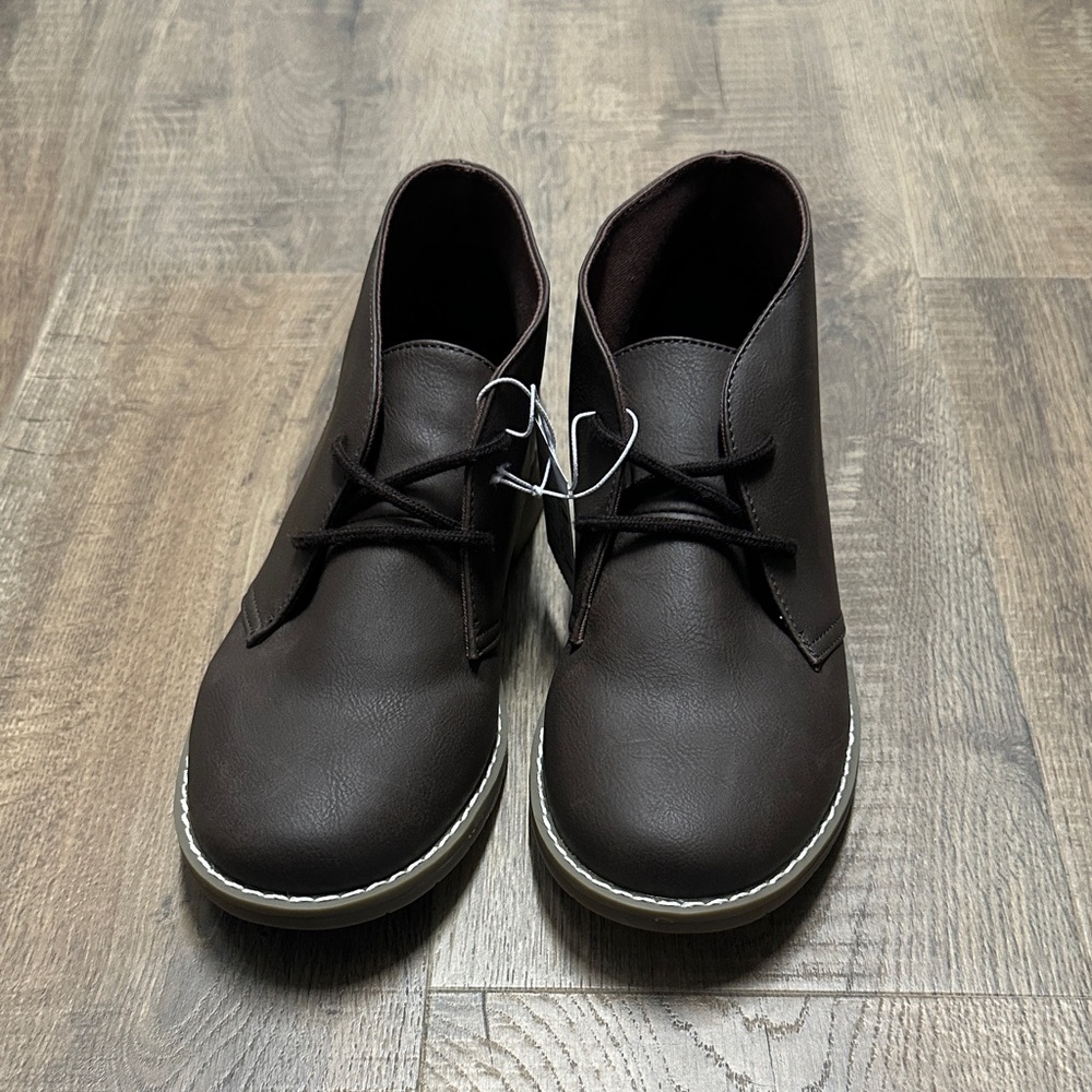 Boys Size 6 Brown Dress Shoes (The Children’s Place)